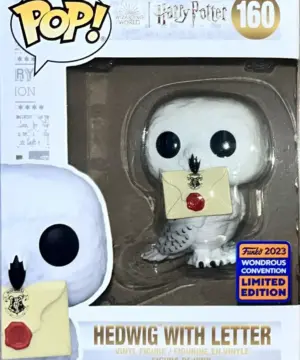funko-pop-harry-potter-hedwig-with-letter-wccc23-160